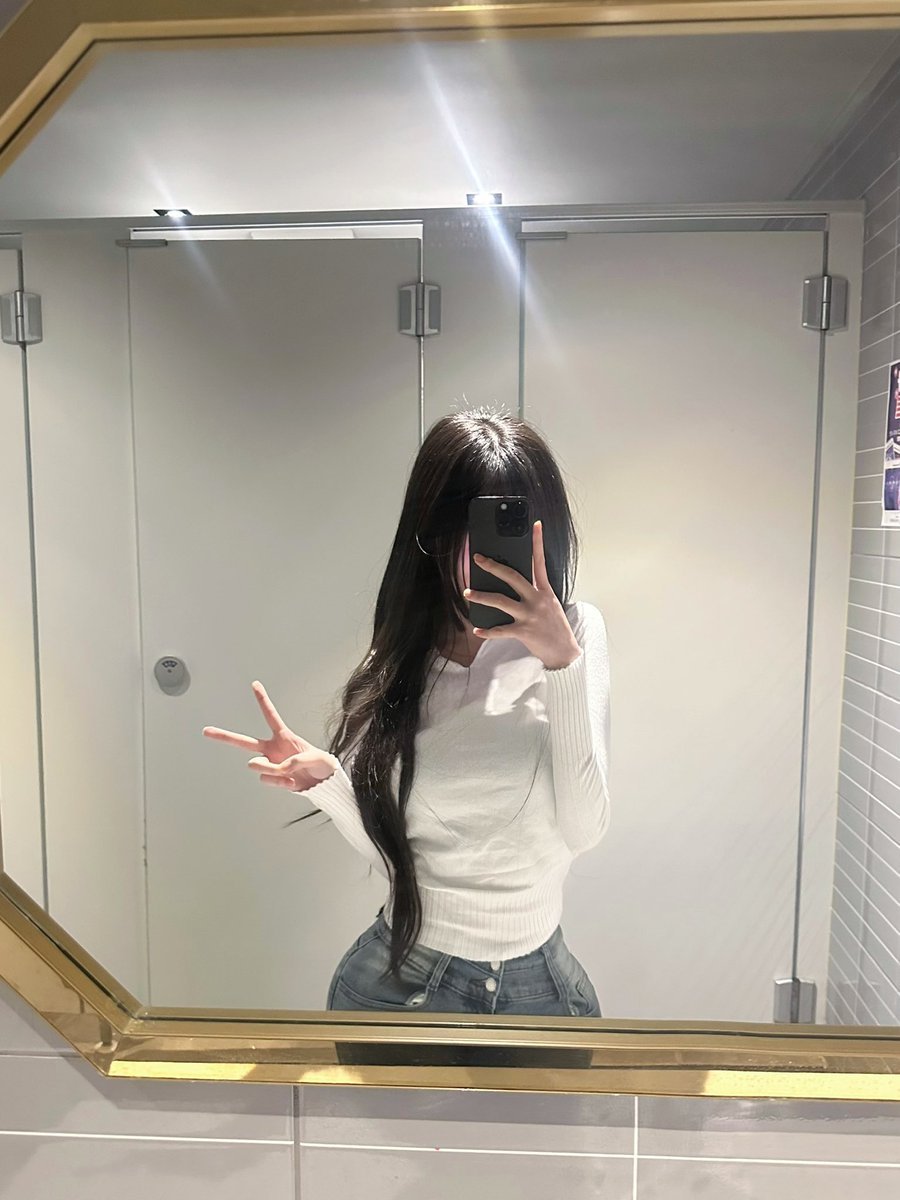 I3km67fff80o's tweet photo. 나 화장실에서 따먹힌다아
#섹트 #맘눌뎀 https://t.co/CTa7jguW7U
