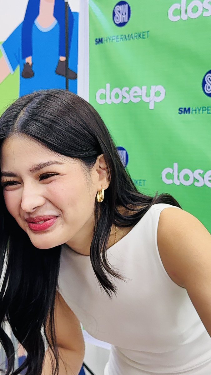 heyitsjgirly's tweet image. Sino ang hindi tumanggi? Ackkk— eh top nyu ang tag, Razzles! Sinasabi ko sa inyu. AzRalph ofc will make your day. 

RAZMAZING AZ IN HYPERMARKET
RAZMAZING AZ IN HYPERMARKET