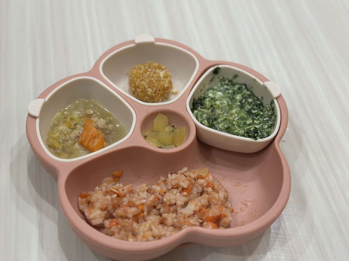 chiroru0908_'s tweet photo. 11ヶ月ご飯　記録 https://t.co/ltTmDUn4SV