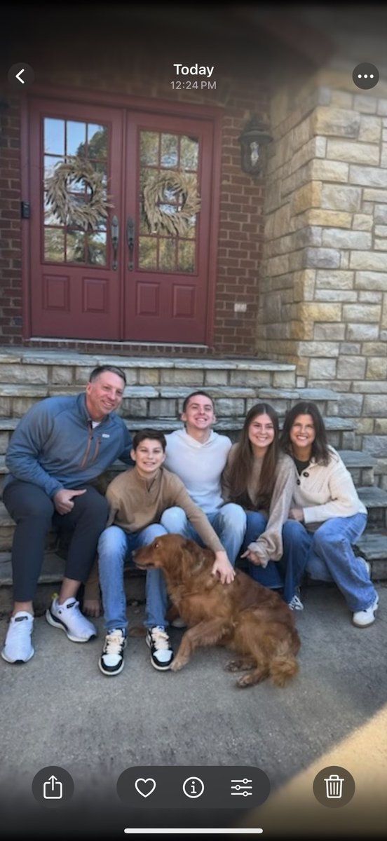 Travis Janssen tweet media