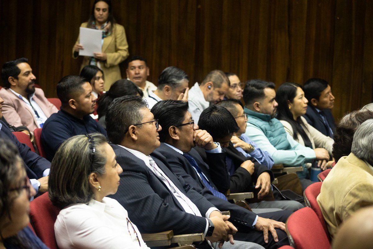 SCEPgt's tweet image. La #SCEP🇬🇹, en coordinación con @INAPGuatemala, gestionó 100 becas para el curso “Certificación y Conocimientos en Administración Pública” (nivel básico), dirigido al personal y contratistas de la Secretaría, así como de los Consejos de Desarrollo Regionales y Departamentales.
