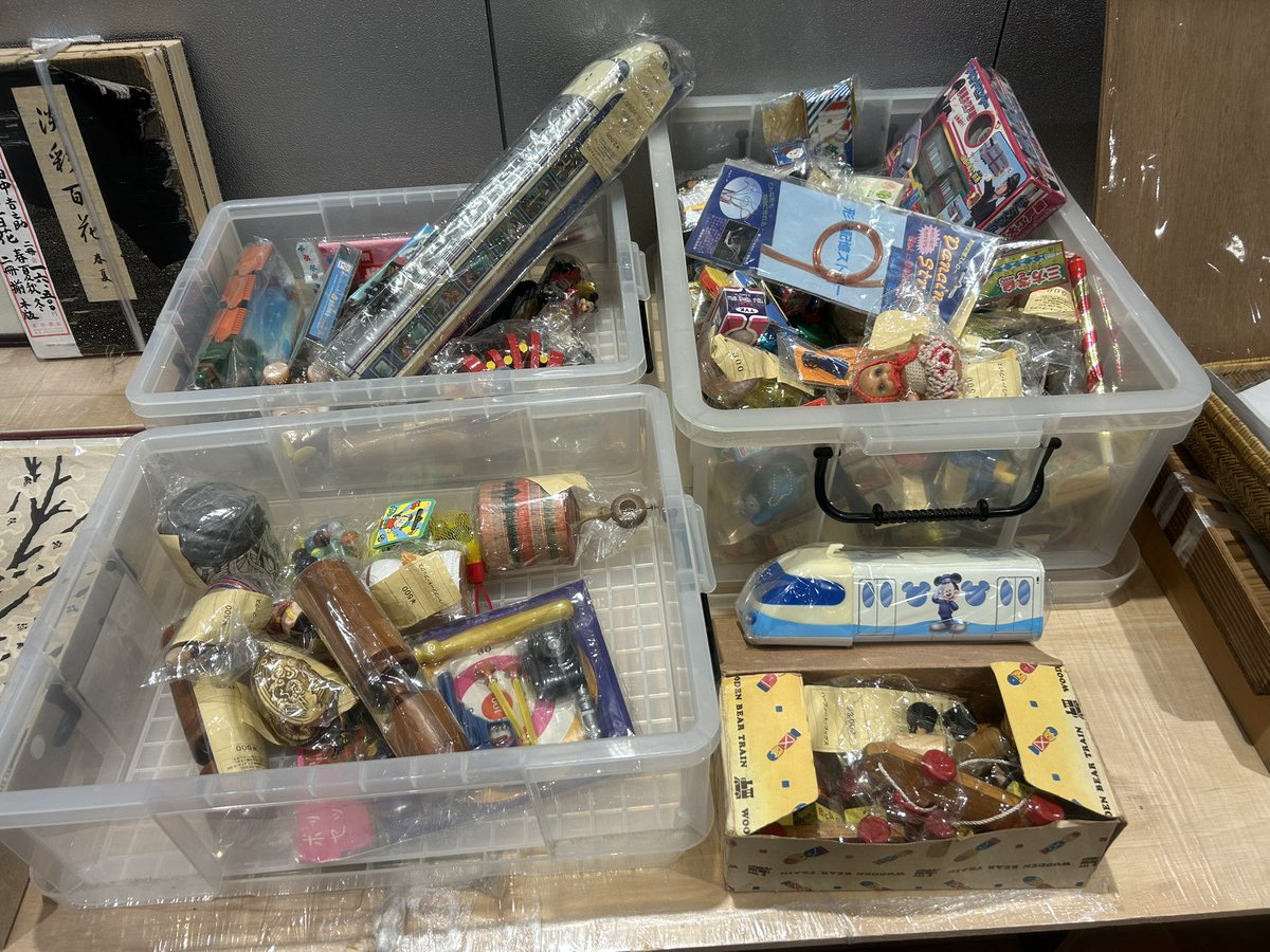 ハーフノート・ブックス tweet media