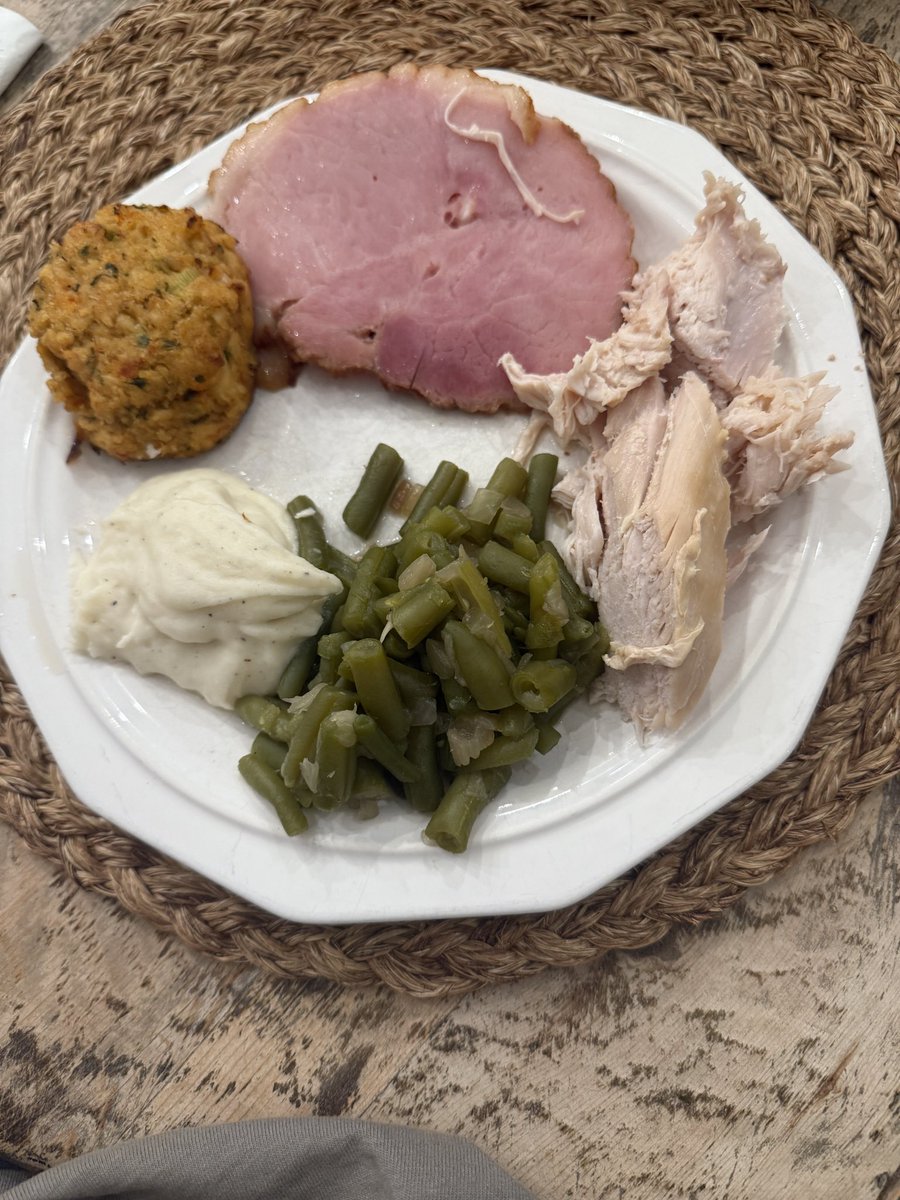 Ryan “Gatortails” Kerrigan tweet media