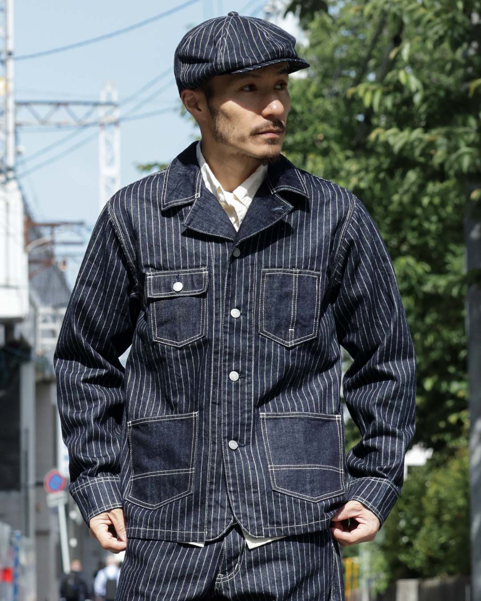 HOOK_LET's tweet image. 児島ジーンズ｜13ozウォバッシュカバーオール
ヴィンテージワークを象徴するウォバッシュストライプ。着込むほど味が増し、経年変化が楽しめる本格派カバーオール。

item.rakuten.co.jp/fearless/tops-…

#児島ジーンズ #ウォバッシュ #デニム #カバーオール #ワークウェア #アメカジ #岡山デニム