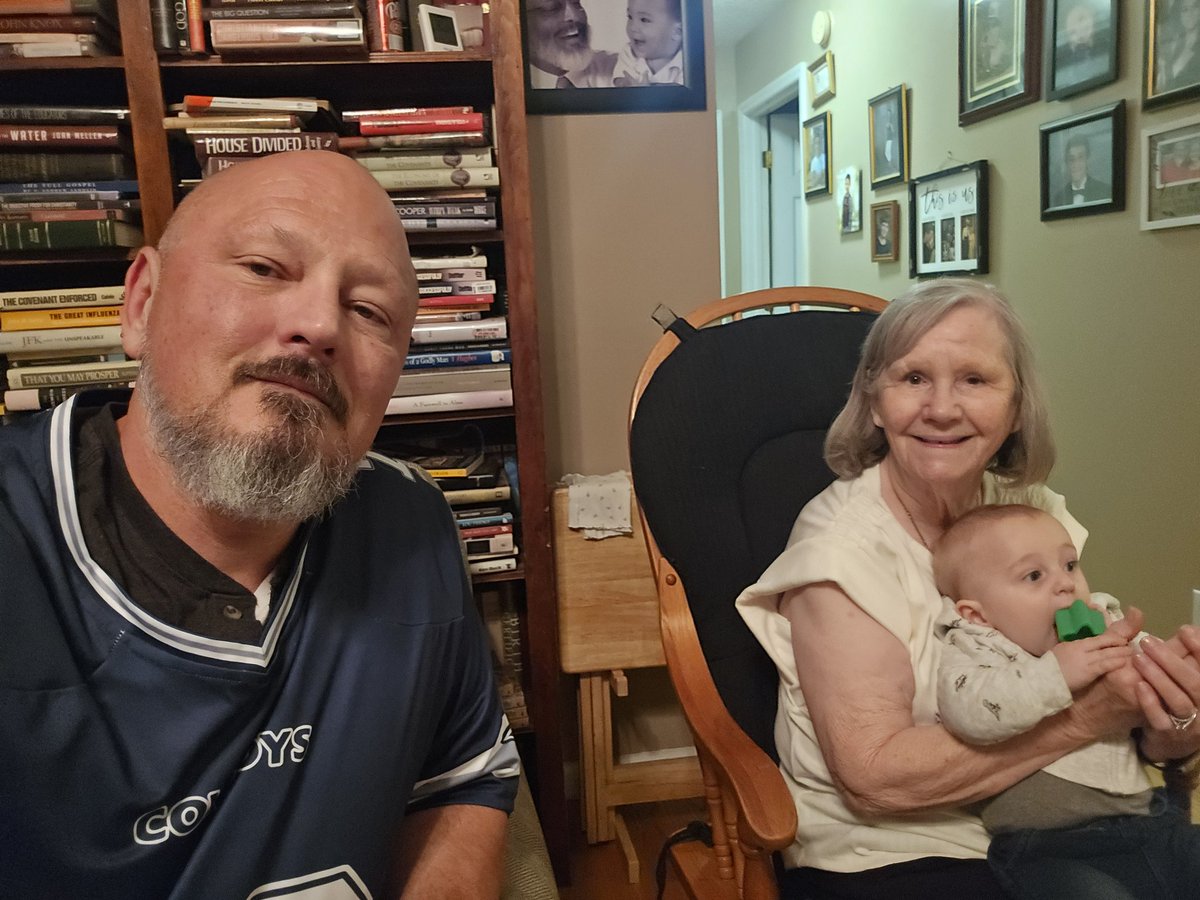 Pcoghlan's tweet image. Watching @dallascowboys play with my mom, on Thanksgiving, on her 76th birthday 🎂

Doesn't get any better than that. #DC4L #WeDemBoyz #CowboysFamily