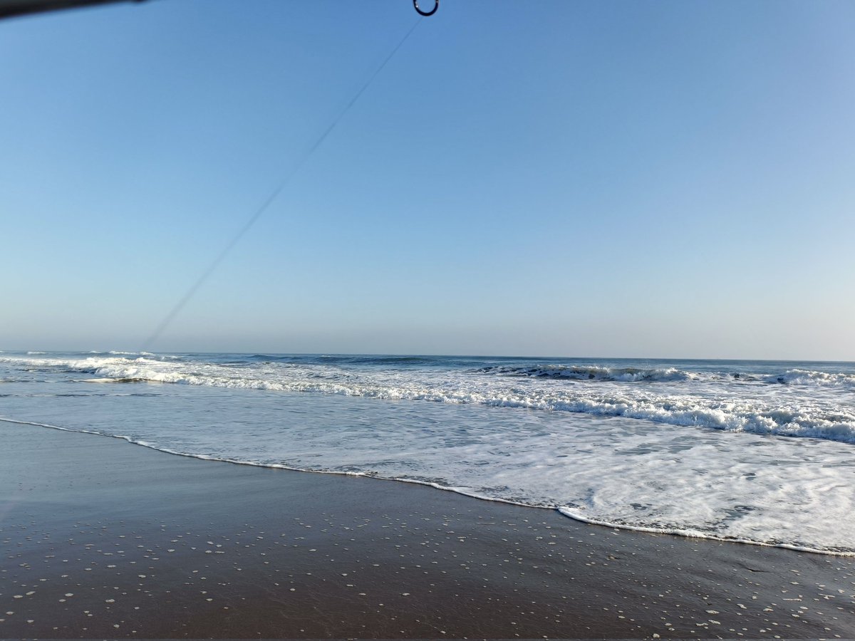 朝練#45終了、ホゲ😩
晴れ、ほぼ無風、鳥無し。波は多少落ち着いたかな。終了間際に貴重なワンバイトをバラシて終了。