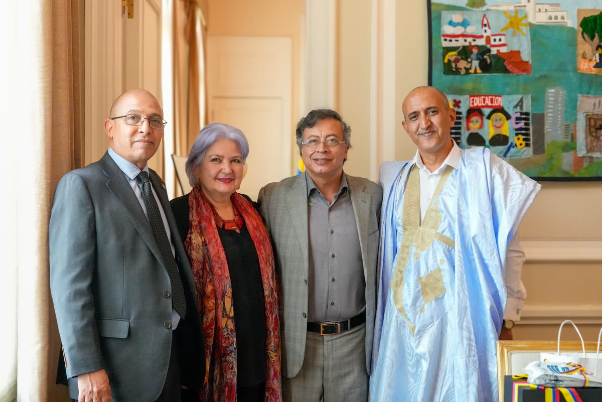 Con el Presidente <a href="/petrogustavo/">Gustavo Petro</a> nos une el apoyo a la causa del pueblo Saharaui.

En 2022, una de las primeras decisiones del Presidente en materia internacional fue el restablecimiento pleno de relaciones con la República Árabe Saharahui Democrática, luego de más de 20 años de