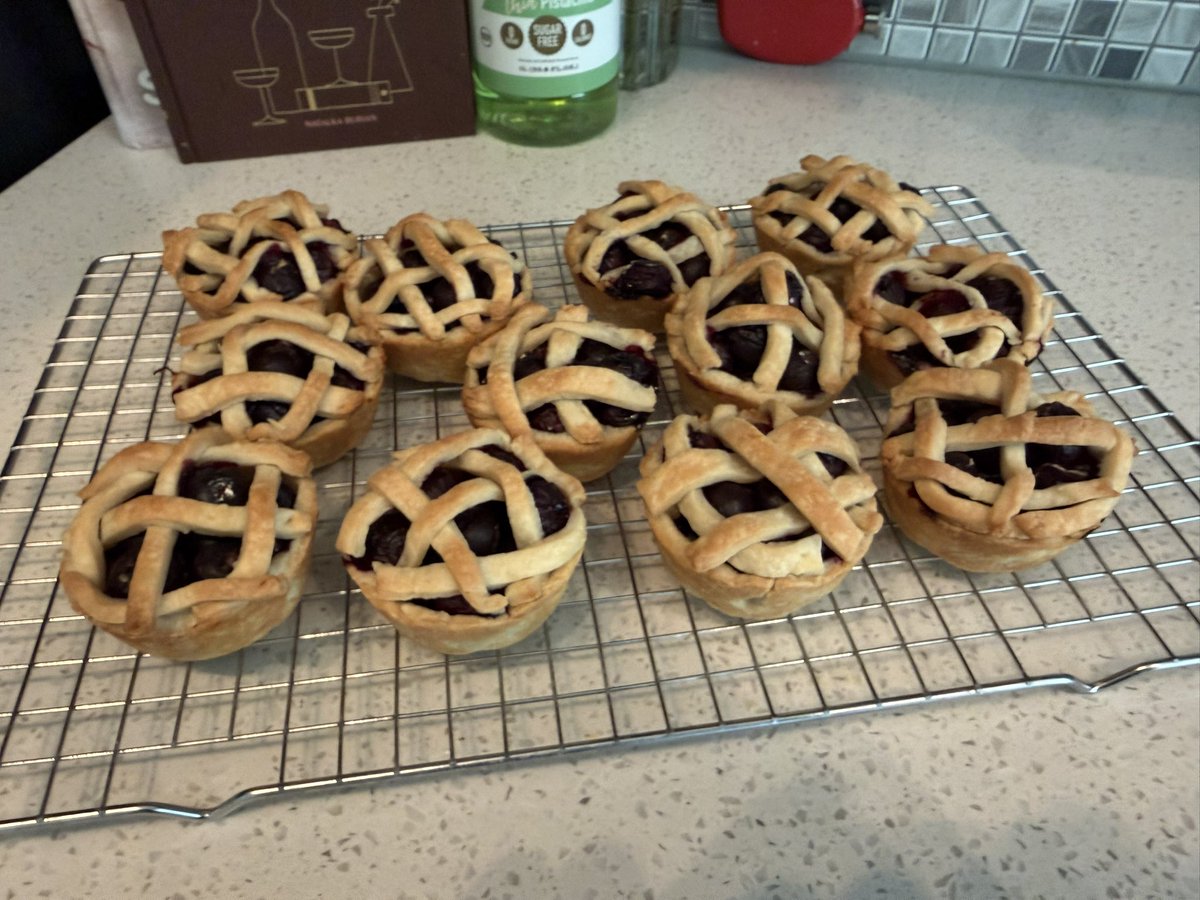 who wants some treats