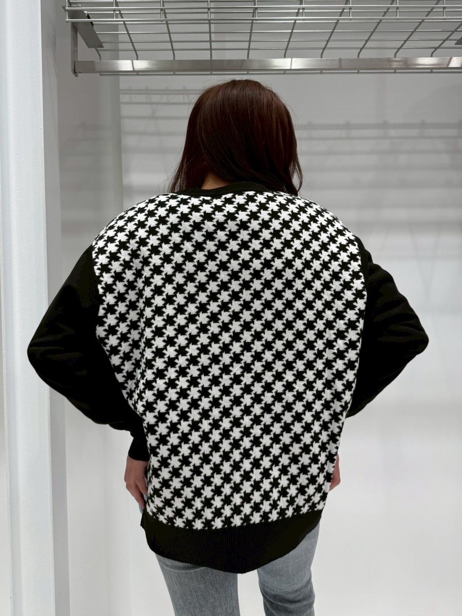 vertical_garage's tweet image. #FEATURINGWORKS🪽
IN AEON Mall Osaka Dome City

【*p(R)ojectR®】

■ITEM LINE-UP
Asterisk Block Check Cardigan
PRICE:￥18,700
COLOR：Black
SIZE：S/M/L/XL

スタッフ身長153cm/Mサイズ

詳細は下記URLから☑️
verticalgarage.jp/topics

#THERAMPAGE
#projectr
@therampagefext