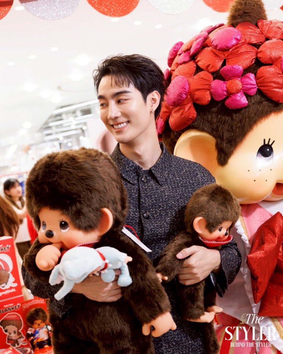 WanwisaT7's tweet image. Morning กับรอยยิ้มหนุ่มตี๋ที่เรารัก

เริ่มรู้จัก เริ่มรักฟอสจนทุกวันนี้ เพราะชอบทัศนคติ ความคิด ของฟอสนี่แหละ 
ความจริงใจ ความเป็นตัวของตัวเอง 
ความน่ารัก สดใส
อยากให้ @fforcejs และชาวด้อม
มีความสุข มีความสดใส มีพลังในการใช้ชีวิต วันนี้อากาศหนาวแล้ว ดูแลสุขภาพกันด้วยนะ #fforce_