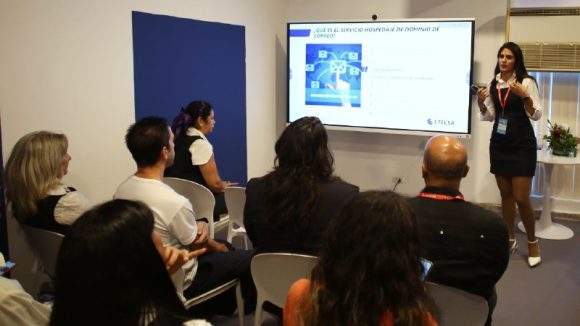 <a href="/ETECSA_Cuba/">ETECSA</a> presenta en #FIHAV2025 servicios corporativos para potenciar la transformación digital!

Hospedaje de sitios web y el hospedaje de dominios de correo electrónico

#EtecsaConCuba
 etecsa.cu/es/noticias/et…