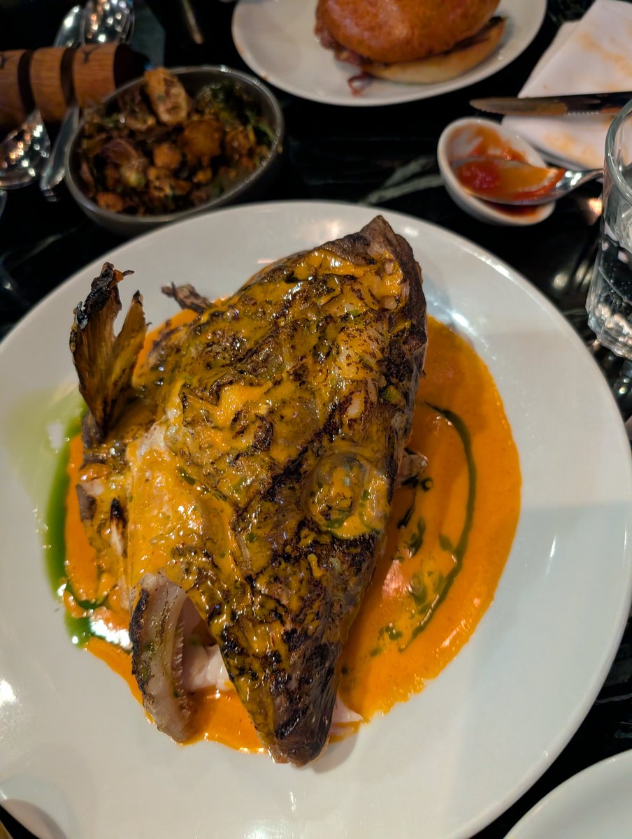 FloppyEaredBoy tweet media