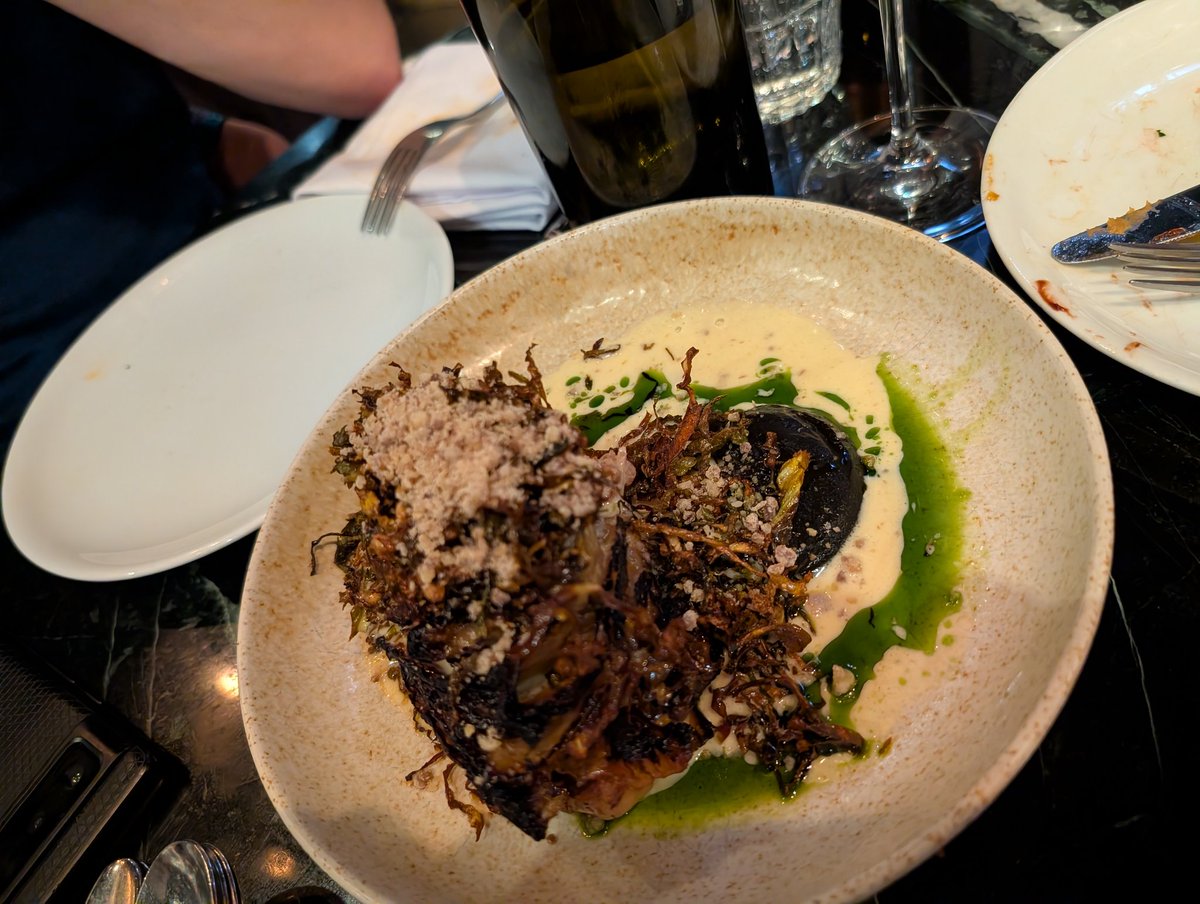 FloppyEaredBoy tweet media