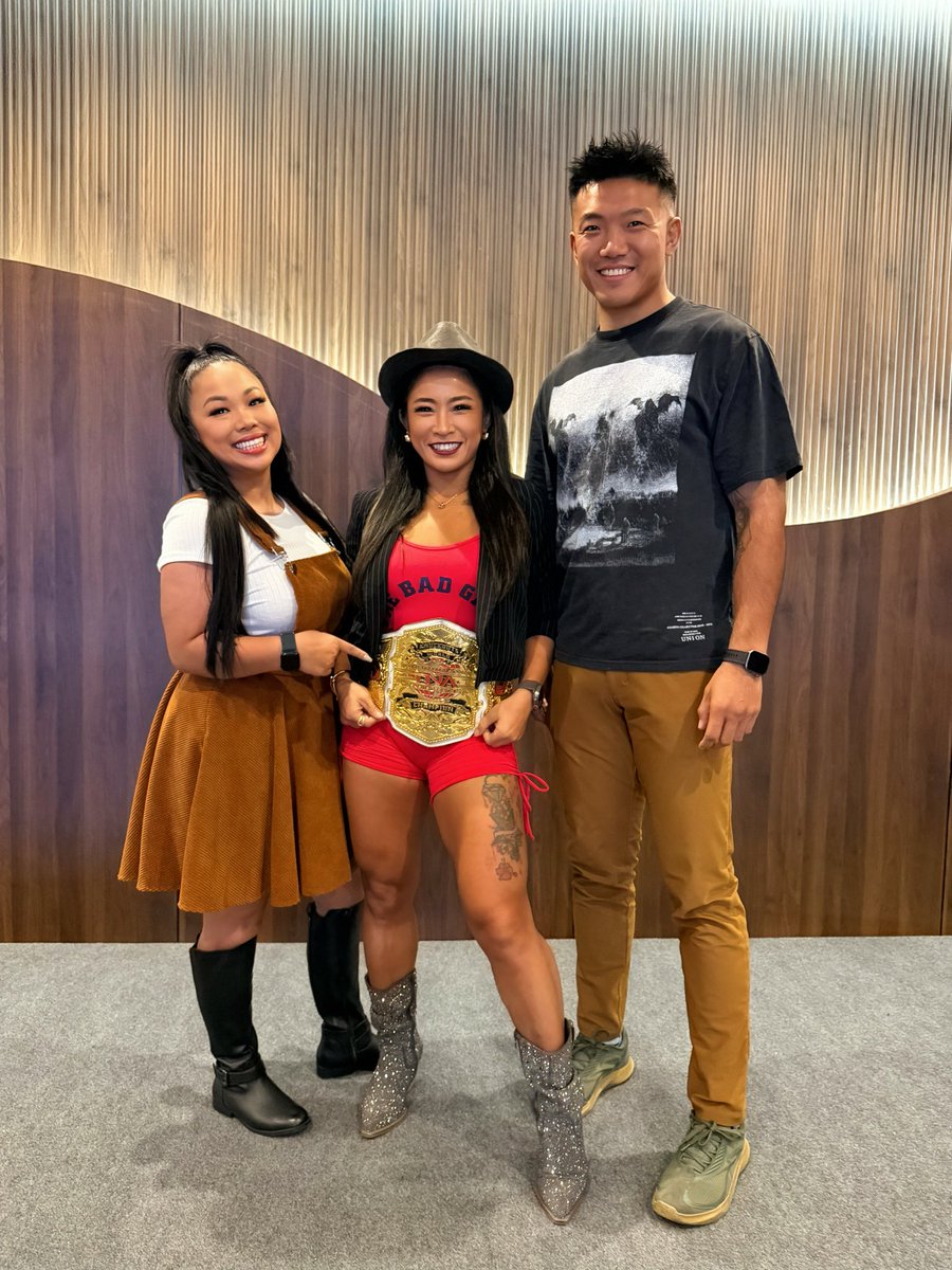 TheLeiYingLee's tweet photo. Grateful. Proud. Blessed. 🖤🏆
Thank you to my friends, my fans, and everyone who believed in me on this journey.
Your support makes every victory shine brighter.
Happy Thanksgiving ✨ https://t.co/NQWVqux79o