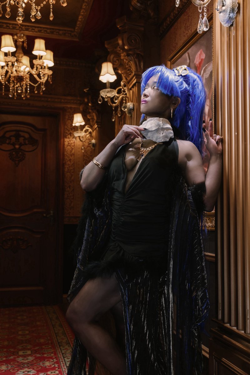 kajino_'s tweet image. 【cosplay /FGO】

英霊祝装：百貌のハサン

晩鐘

#10周年FGOフェス会場はこちらです

📸 by @moge_rou