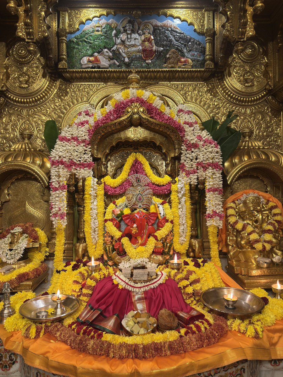 SVTMumbai's tweet image. 🙏 गणपती  बाप्पा मोरया 🌺मंगलमूर्ती मोरया 🙏२८/११/२०२५
🙏Ganapati Bappa Moraya 🌺 Mangalmurti Moraya  🙏28/11/2025