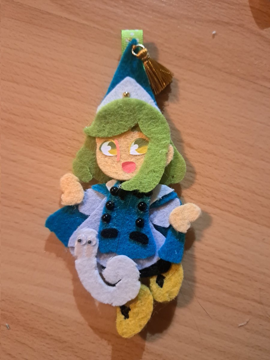 _bleuuuuuet's tweet image. Ok no more tweeting I have to lock in BUT look at that.... This is it.... My magnum opus... Tiny Coco with even Tinier Brushbuddy with googly eyes...... #とんがり帽子のアトリ絵
#MyWitchHatAtelierArt