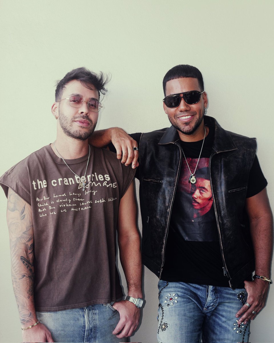 RomeoSantosPage's tweet image. Tengo demasiado por lo que estar agradecido.  Primero, porque todos los días me levanto con salud; porque Dios me premió con los padres más ejemplares y una hermana protectora, porque puso en mi camino una mujer que vale oro - una reina que me regaló lo más valioso que tengo en…