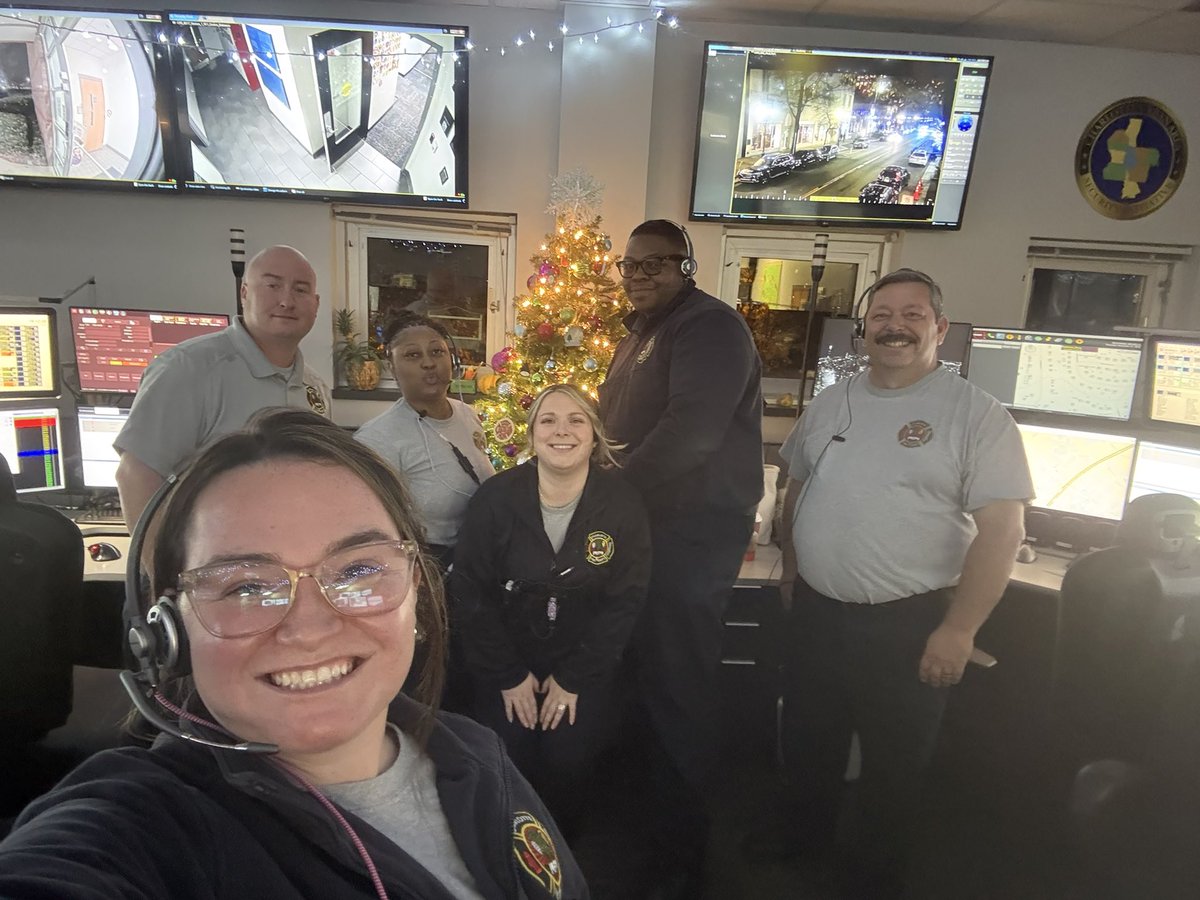 Charlotte Fire Comms tweet media