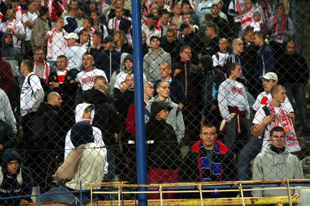 gra_gitara's tweet image. 2006.10.13 Lech Poznań - ŁKS Łódź