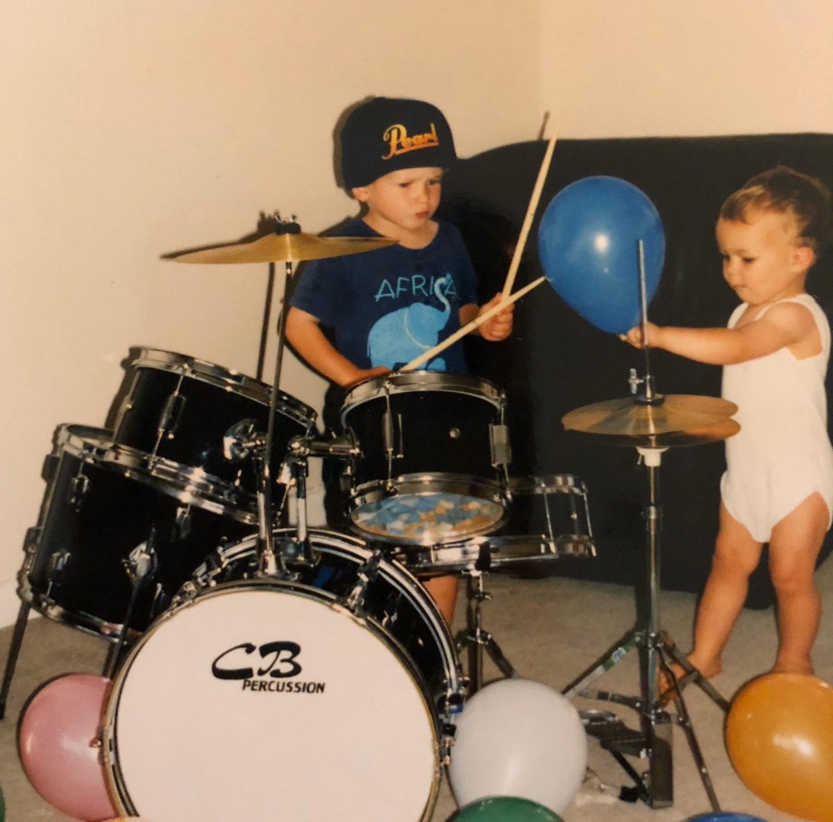 JoshDevineDrums's tweet image. Thanksgiving Throwback Thursday!

The day that started it all! My first ever drum kit! Thankful for this moment. 🫶🏼

Happy thanksgiving all ❤️