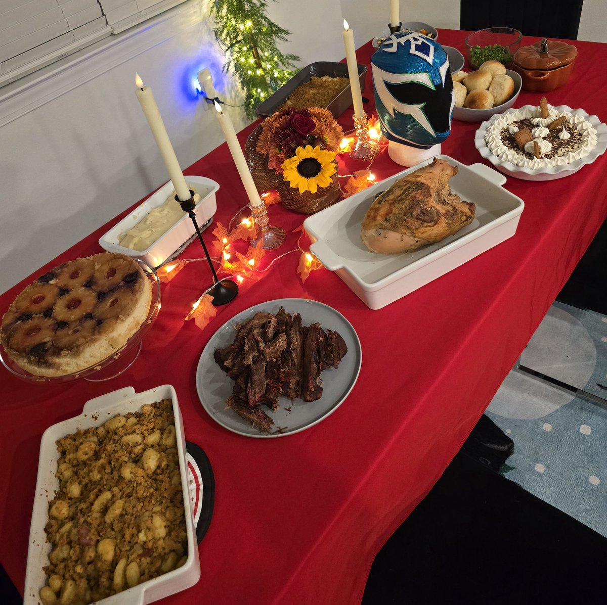 JohnnyGargano's tweet image. Happy Thanksgiving from The Wrestlings!