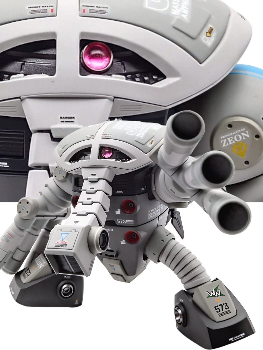 #プラモを見せあって金曜日を乗りきろう