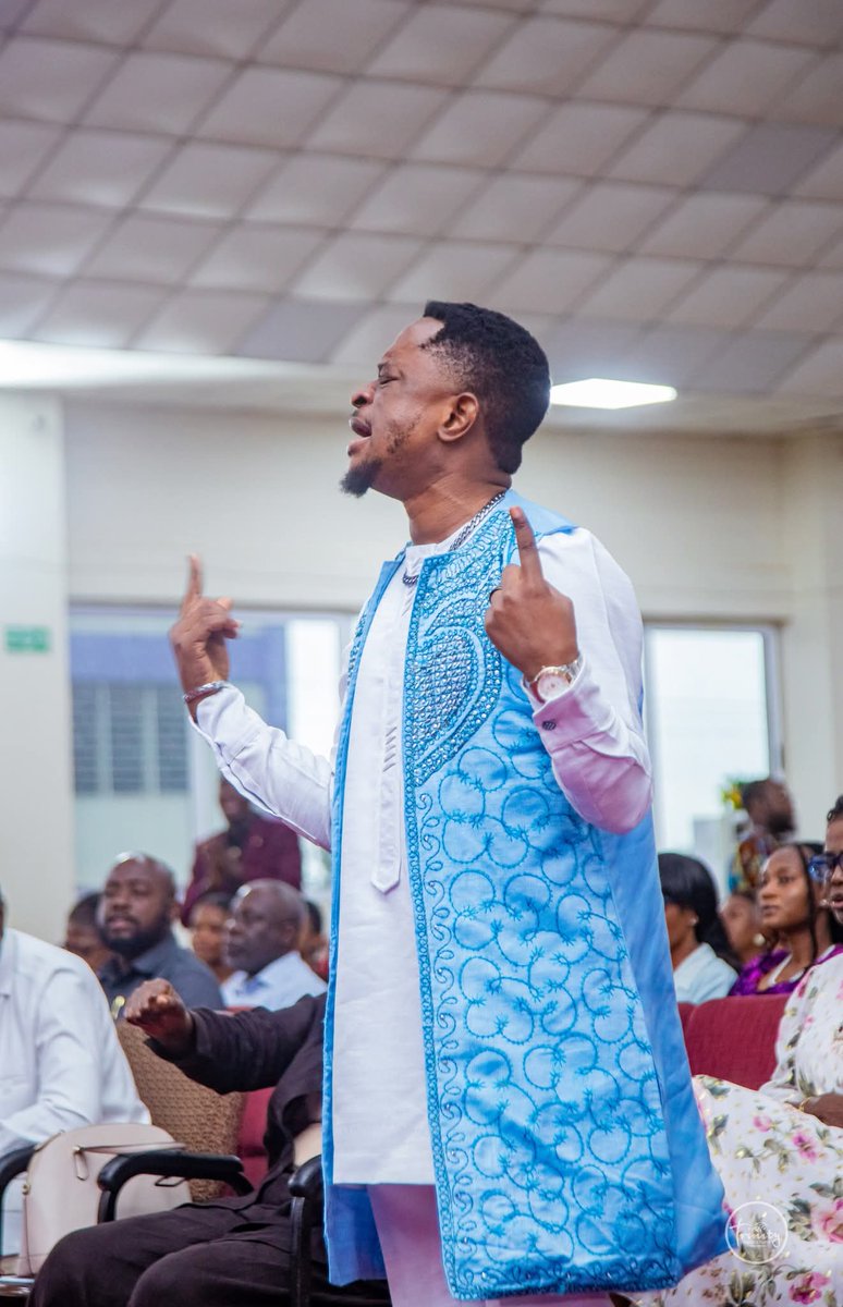 TBC_Ghana's tweet image. If you’ve been waiting for a refreshing moment, this Sunday’s worship will bless your soul. Come and experience true joy!.

#tbcoasishouse #sundayvibes #SOI #Dontmiss