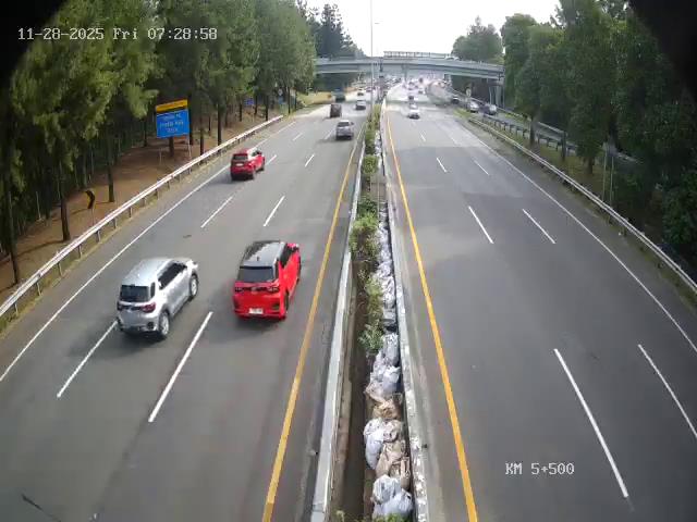 infotolbsd's tweet image. Selamat pagi  
Pukul 07:32 WIB Ruas tol Pondok Aren-Serpong lalin lancar di kedua arah cuaca cerah. @TMCPoldaMetro @NusantaraInfra @RadioElshinta
