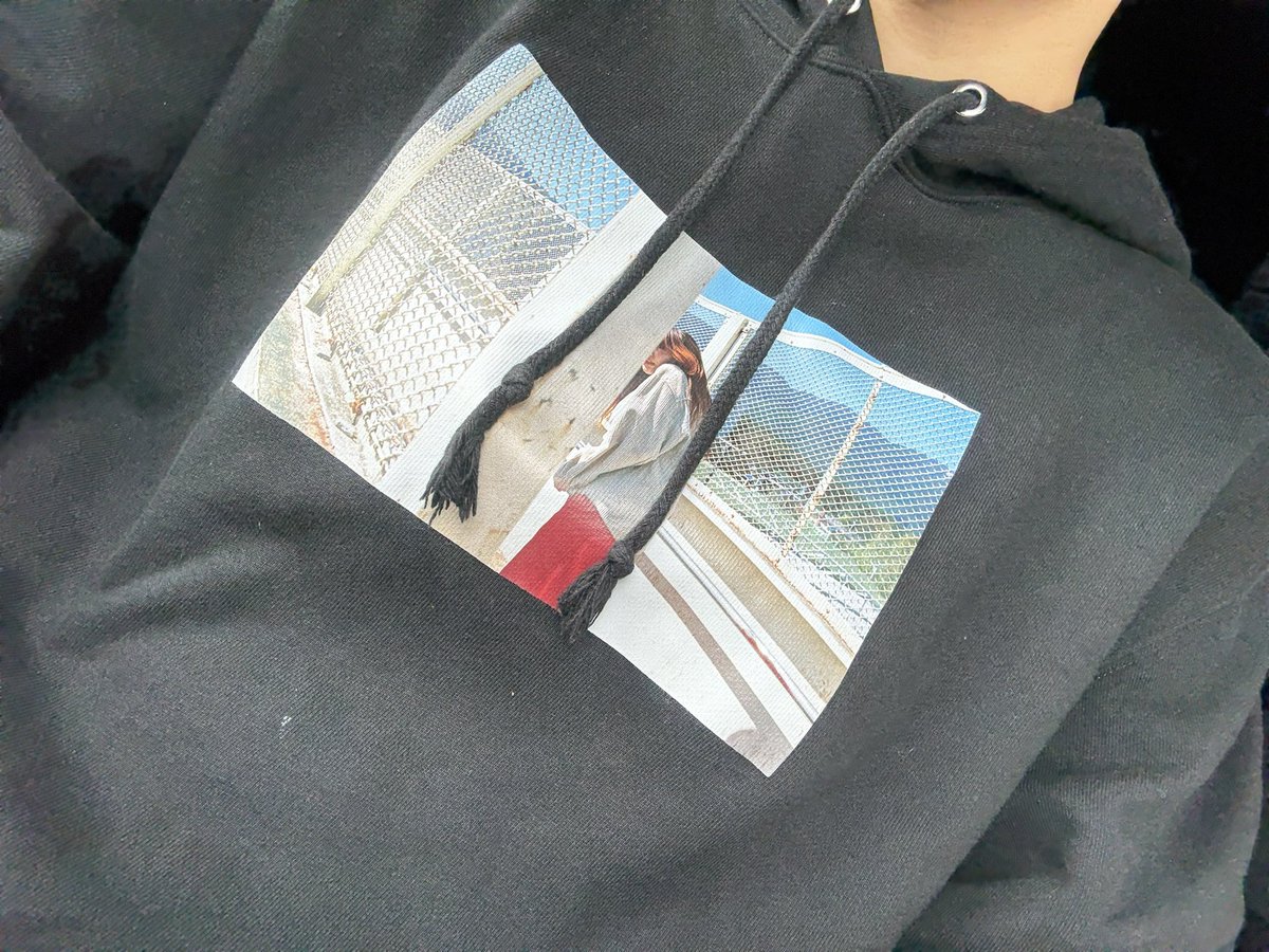 保育園に送りに行ったらSSSのパーカー着てるお母さんいた😳😳😳
ちなみに私はこれ🤩