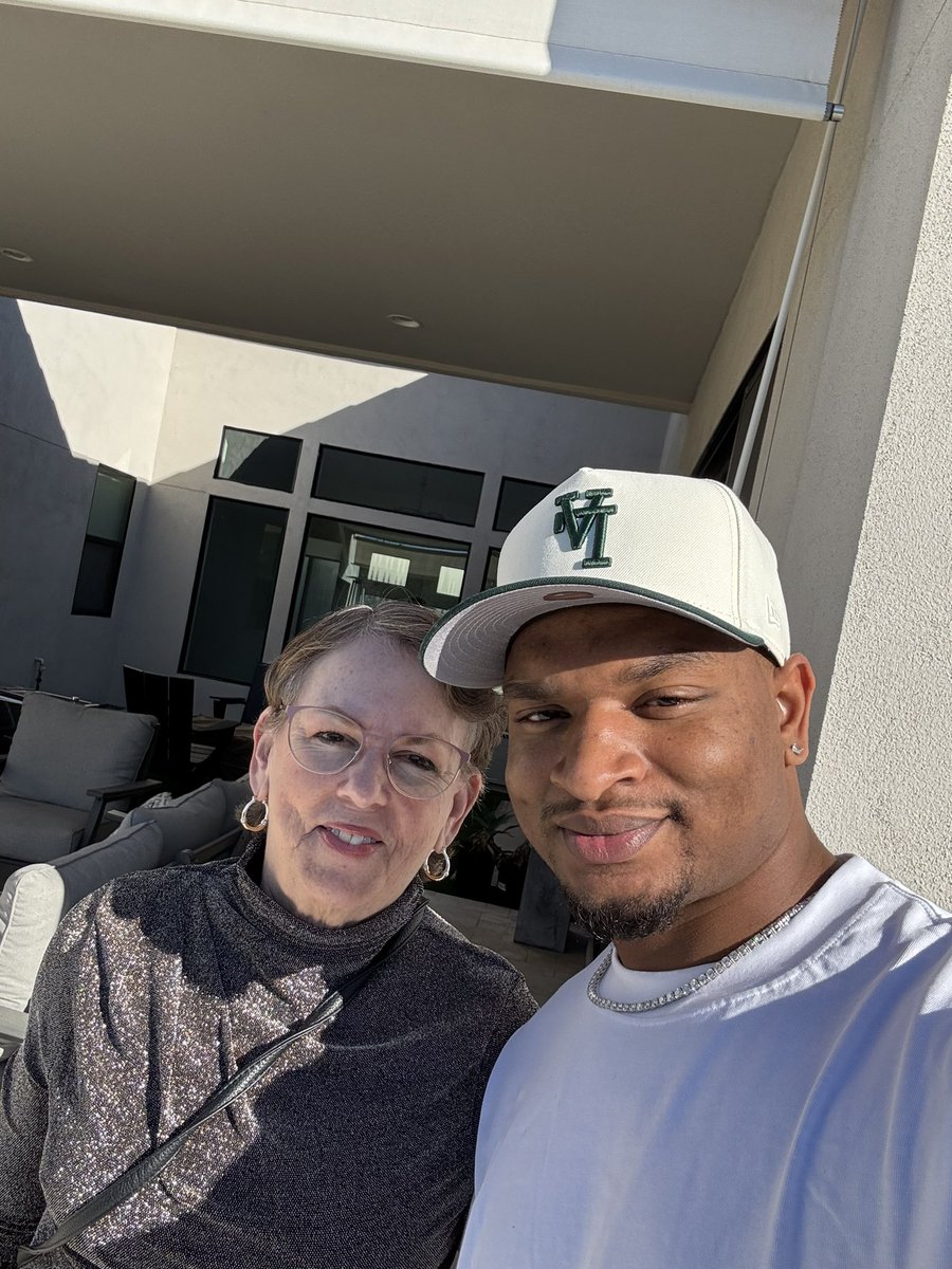 Jamalhinton12's tweet image. Happy Thanksgiving‼️‼️2016-2026 🎬10 Years later‼️