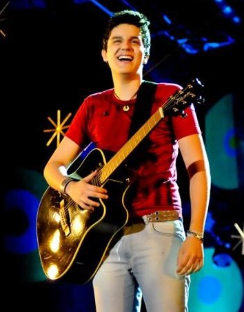 rxnyelle's tweet image. ele conseguiu ❤️🌟