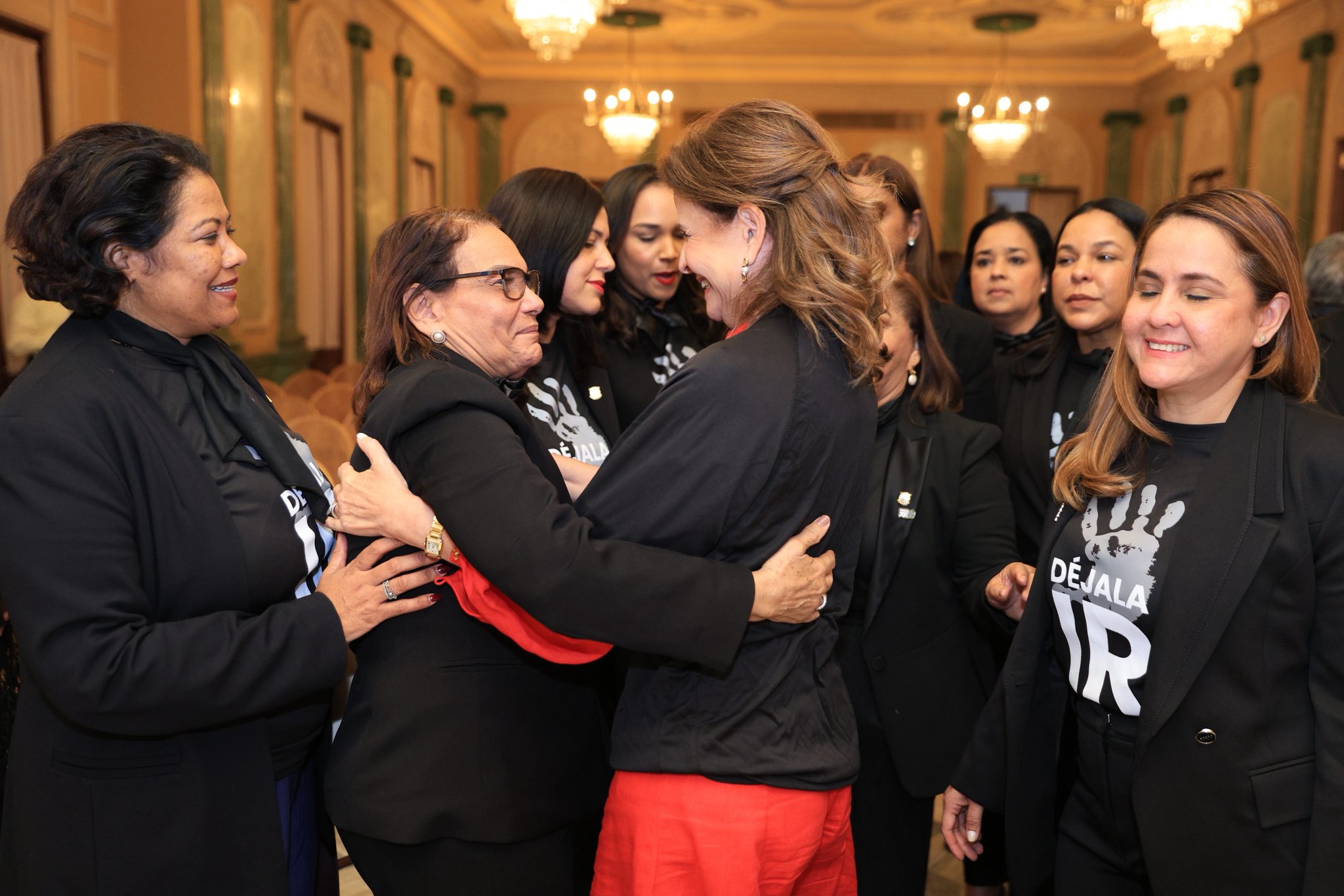 G6zXUcJXAAA6QtK?format=jpg&name=large