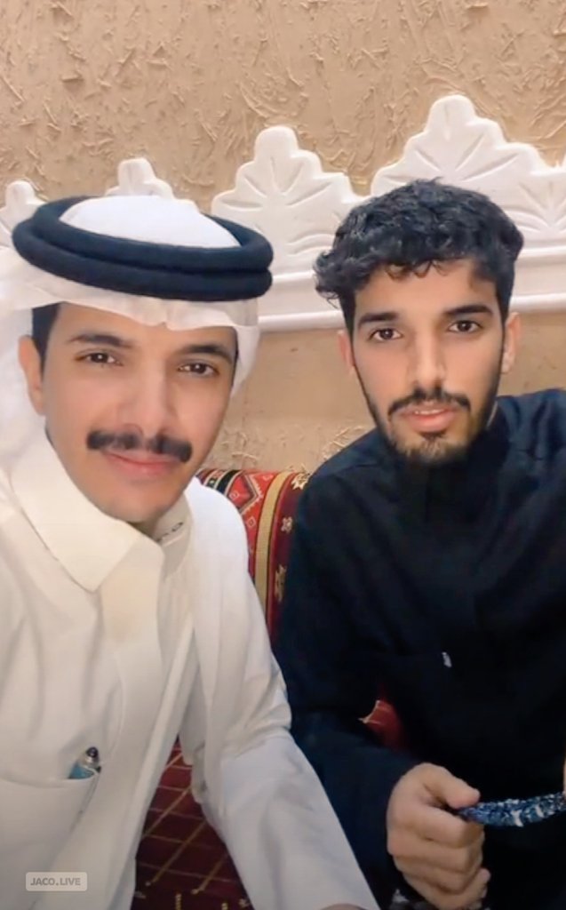 NuOR_222's tweet photo. شكراً لكم بث فوووق التقيم 🤝🏻♥️♥️
ماشاء الله العائلة كلها فيها قبول 🥺🤍
#دخيل_الله_الحارثي https://t.co/CAGivJPQt1