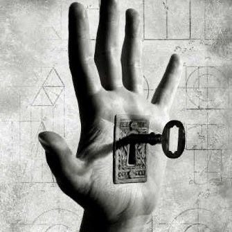 Jay_de4uture's tweet image. Learning that I’m #learning 
is a dimmed light
a dial that requires turning

Once it clicks
the spark is held
brightness is controlled
thawing dark to cold

In abundance more is shown
sodium lakes bubble
in oceans not bowls
radiant sands on a ground pearl

#FireWriters35 #vss365