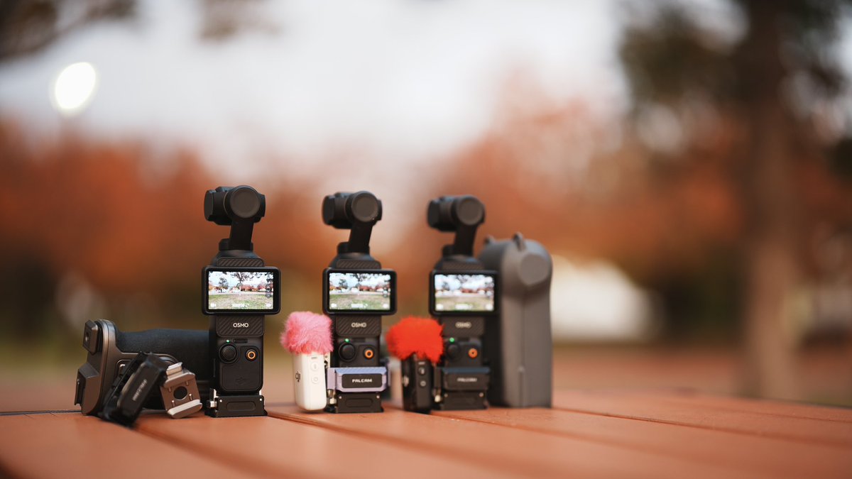 ilkoallexandrof's tweet image. 2年使いまくってるけど、今はDJI Pocket ３をゲットするベストタイミング! めっちゃ安い

本体👉 amzn.to/4ajEwsB
ケースこれ必須👉 amzn.to/3M9Hx4K
マイクはほぼ半額👉 amzn.to/44vd4o7
完璧なミニ三脚👉 amzn.to/48Ca9MS
ミニケージ👉 amzn.to/3XFgCAB