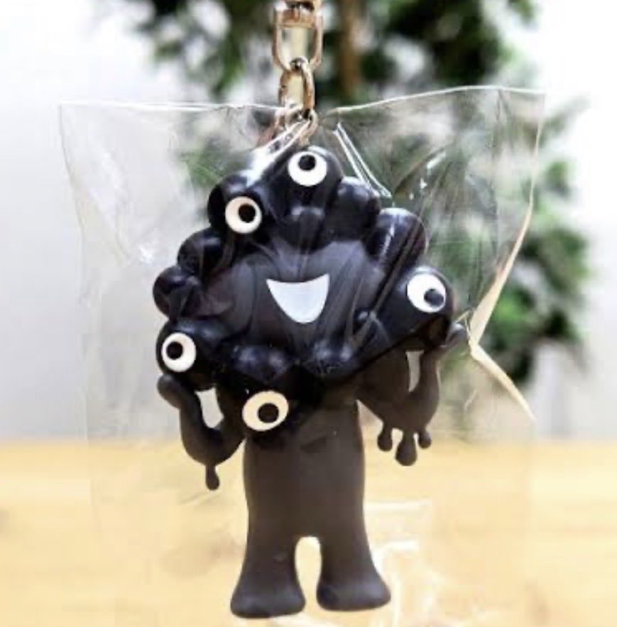 新大阪！在来線！ 黒ミャク キーホルダー！ 欲しい人に届け