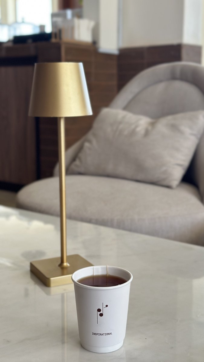 على خير أشوفك كان حنا من الحيين
مصير الليالي تجمع .. الحي مع حيّه