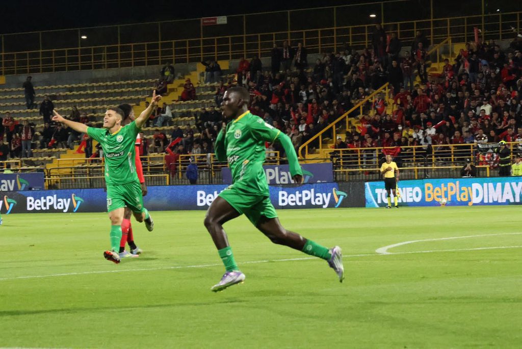 🏆¡¡¡REAL CUNDINAMARCA PEGA PRIMERO EN LA FINAL DEL TORNEO BETPLAY!!! 

🤯 3 ROJAS Y 1 GOL, PASÓ DE TODO 

👶UN EQUIPO DE PROMEDIO DE EDAD DE 22 AÑOS ESTÁ DANDO EL BATACAZO EN LA B