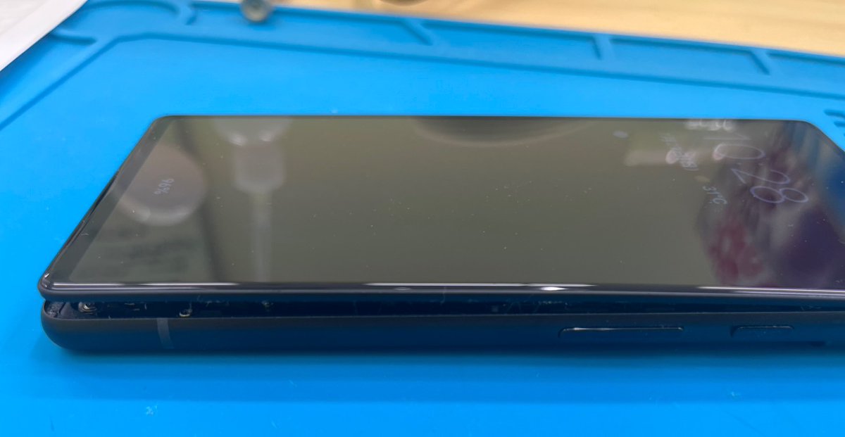 molxsjpfqQ46895's tweet image. 本日も10時よりオープン！！ アルプラザ栗東店で修理をお受けいたします。 お気軽にご来店ください。 #iOS26 #iPhone修理 #バッテリー交換 #iPhone17 #滋賀県 #草津 #南草津 #栗東市 #守山市