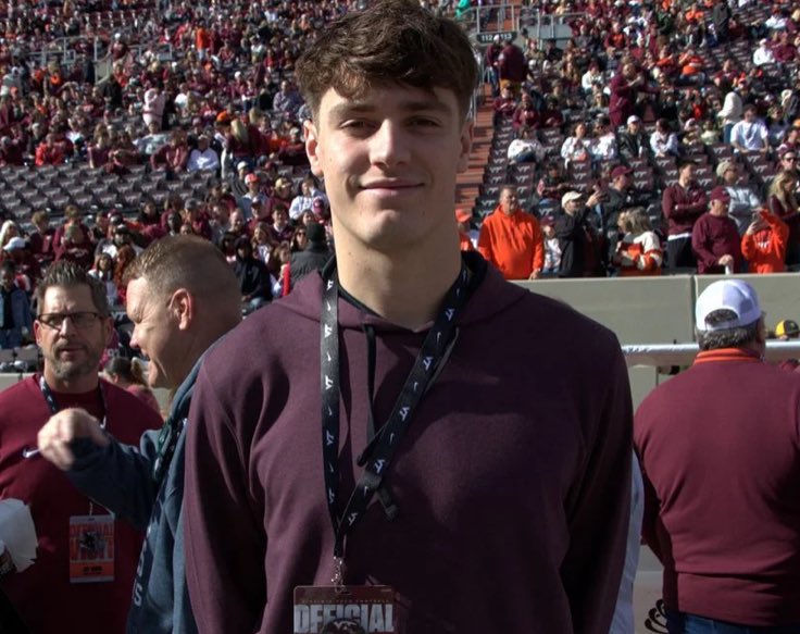 Matej Sis tweet media