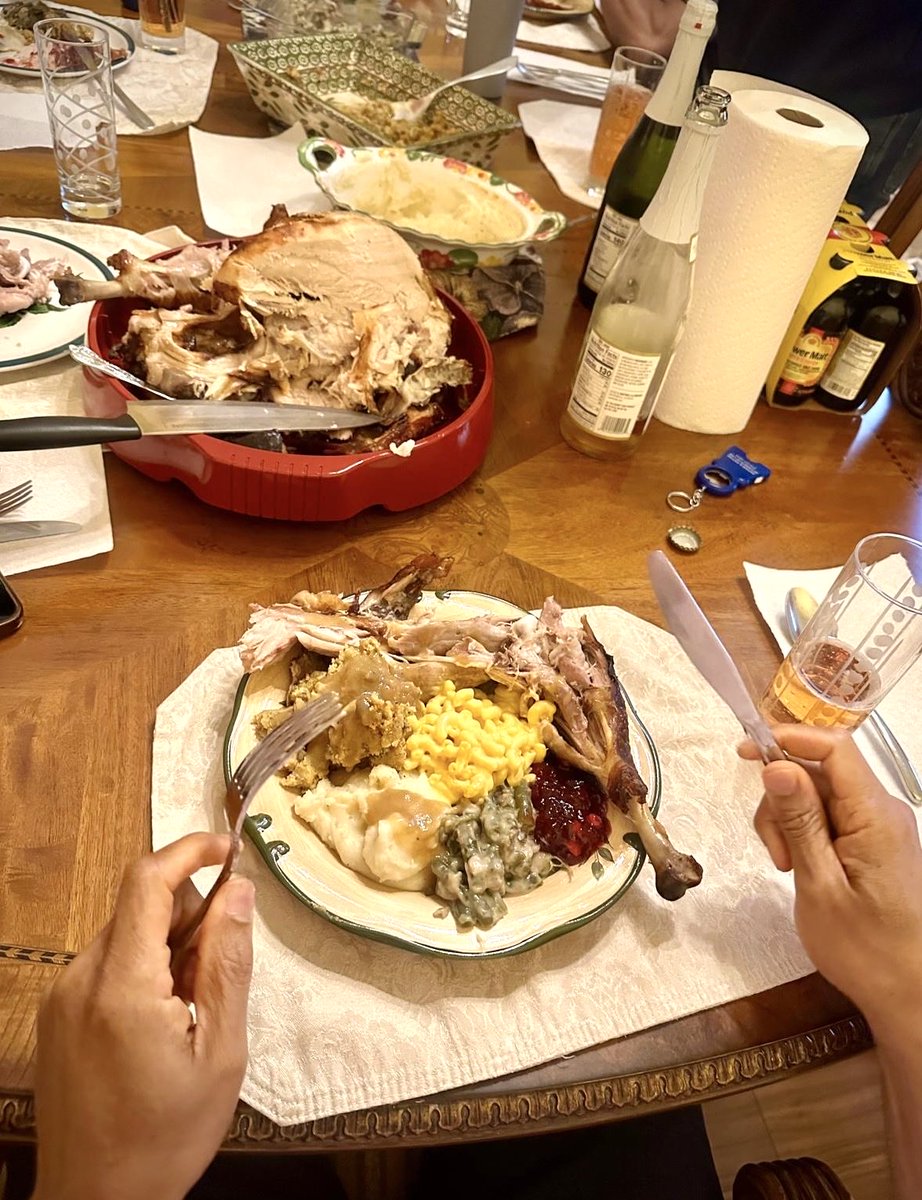 Chika4Judge's tweet photo. HAPPY THANKSGIVING FROM OUR FAMILY TO YOURS!🦃❤️ https://t.co/JrGNHQ77XN