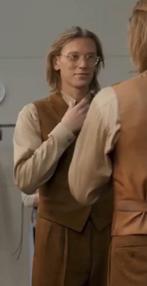 CREELSLUT's tweet image. henry with jamie’s hair has unlocked a beast within me