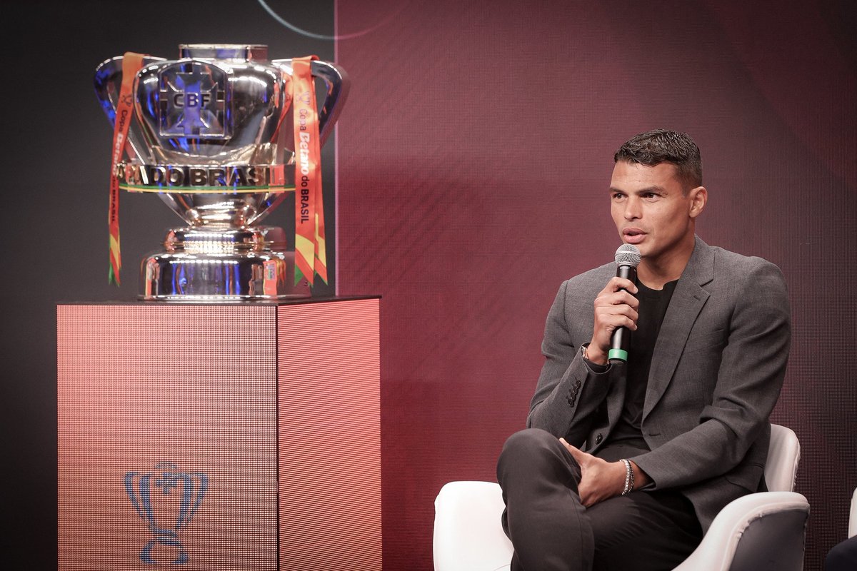 lacraiatricolor's tweet image. Seremos.