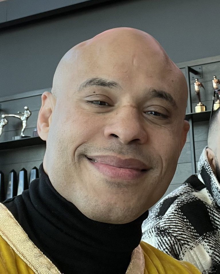 SoakrMMA's tweet image. Ali masterclass incoming…

#UFC
#UFC324 
#MMATwitter