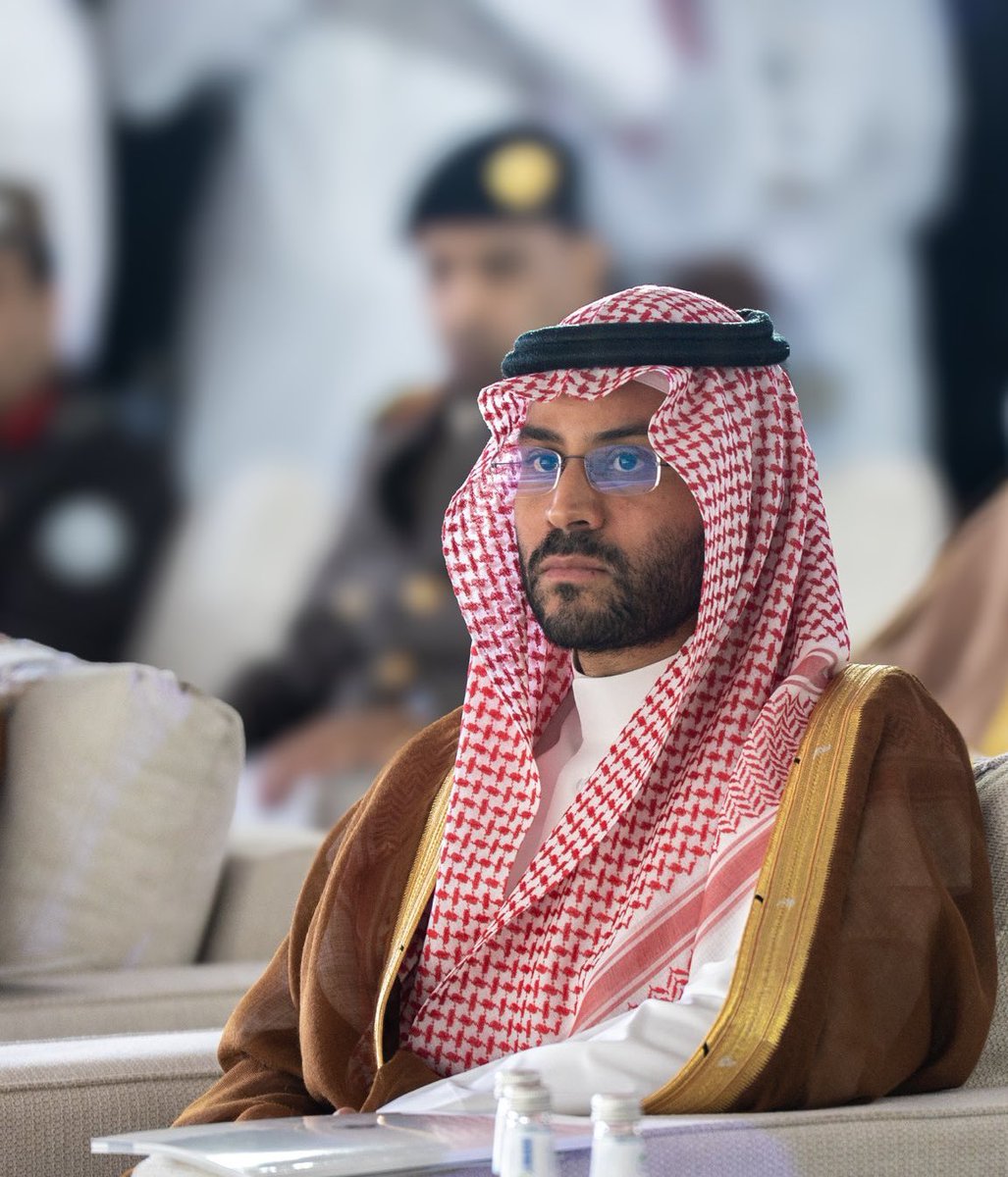 خالد العميم ..اعلامي .. tweet media