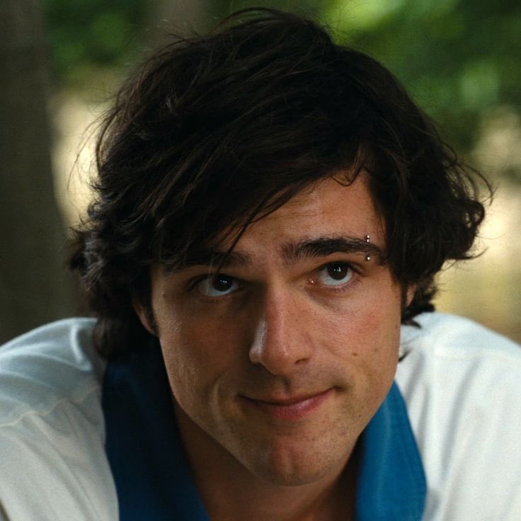 elordiedebiri's tweet image. felix catton you and your eyebrow piercing will forever be remembered