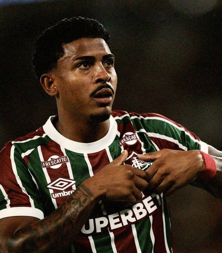 flupict's tweet image. me lembrou ele.