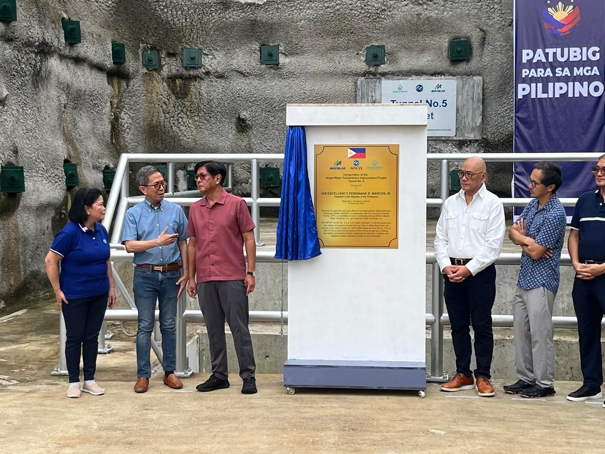 PIA_RIII's tweet image. TINGNAN: Pinangunahan ni Pangulong Ferdinand R. Marcos Jr ang inagurasyon ng Angat Water Transmission Improvement Project Tunnel No. 5 ng Metropolitan Waterworks and Sewerage System (MWSS) na naglalayong masiguro ang suplay ng tubig sa Metro Manila at lalawigan ng Bulacan.