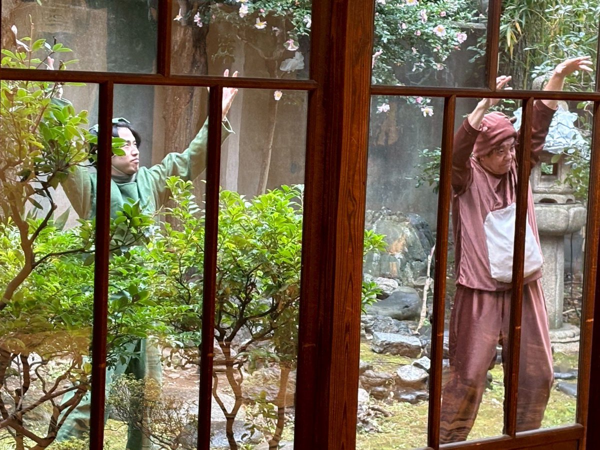 #ゴン太のクリスマス
築119年の古民家でのクリスマスのおやこのはなし、アクションあり

⭕️本日、14時と19時の回、少し当日券あります⭕️

土日は満席なので、今日を逃すと観てもらうことができません、残念でなりません。
面白いのでよかったらいらしてください！
（尾崎）
stage.corich.jp/stage/386228